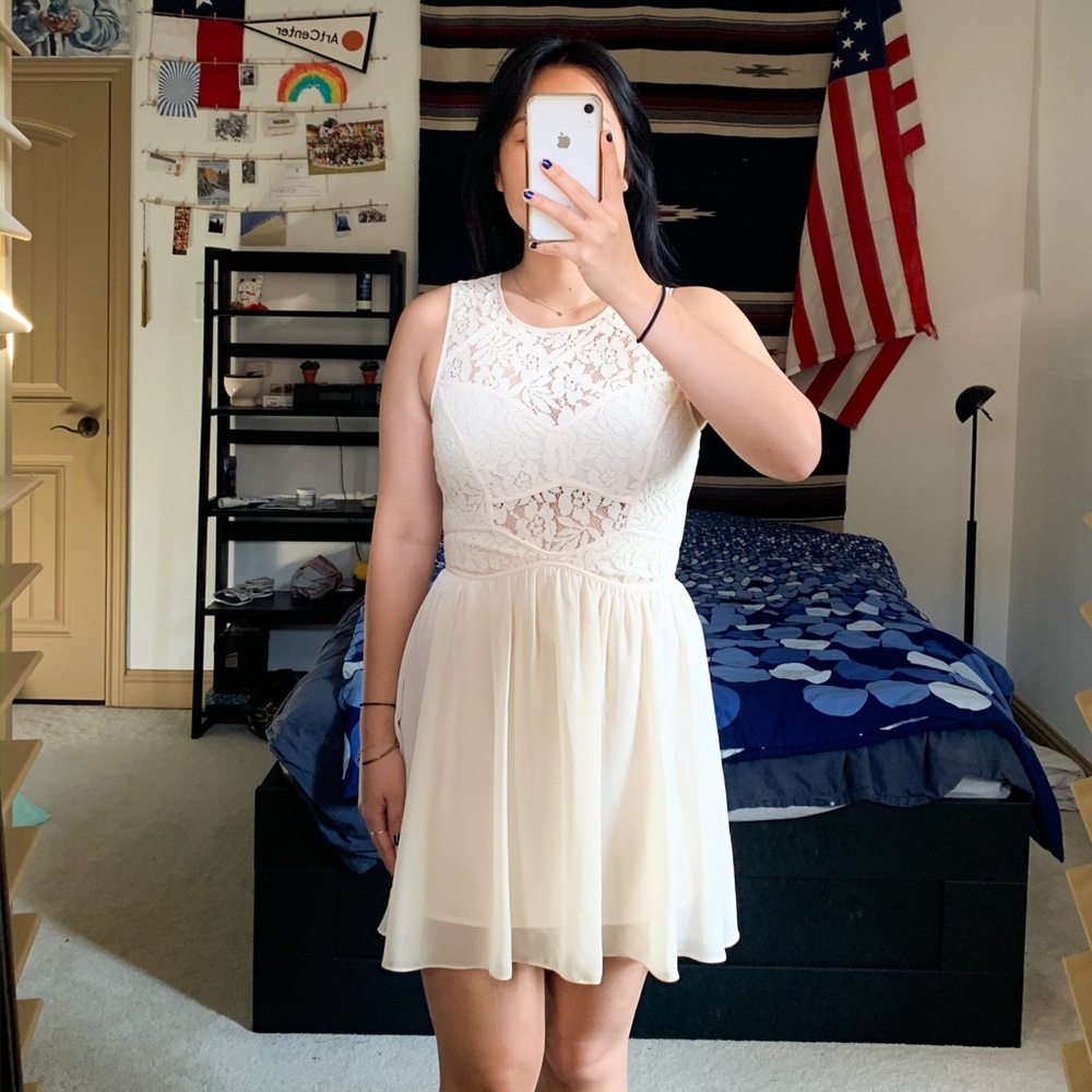 BCBG Pale Peach Lace Dress